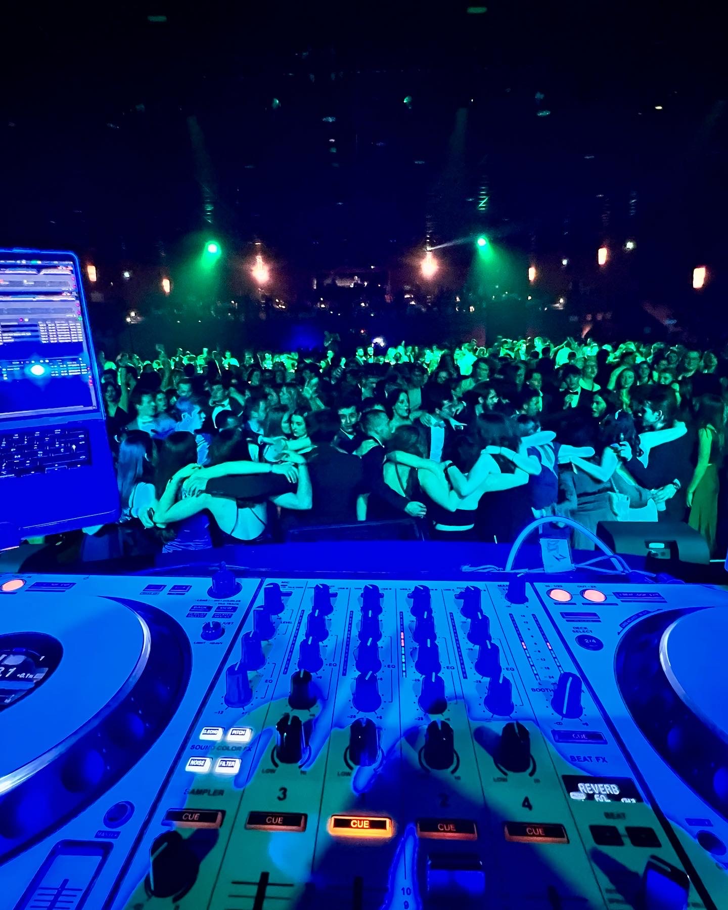 843C656F A0D6 4908 A47A FD00EA462A6E