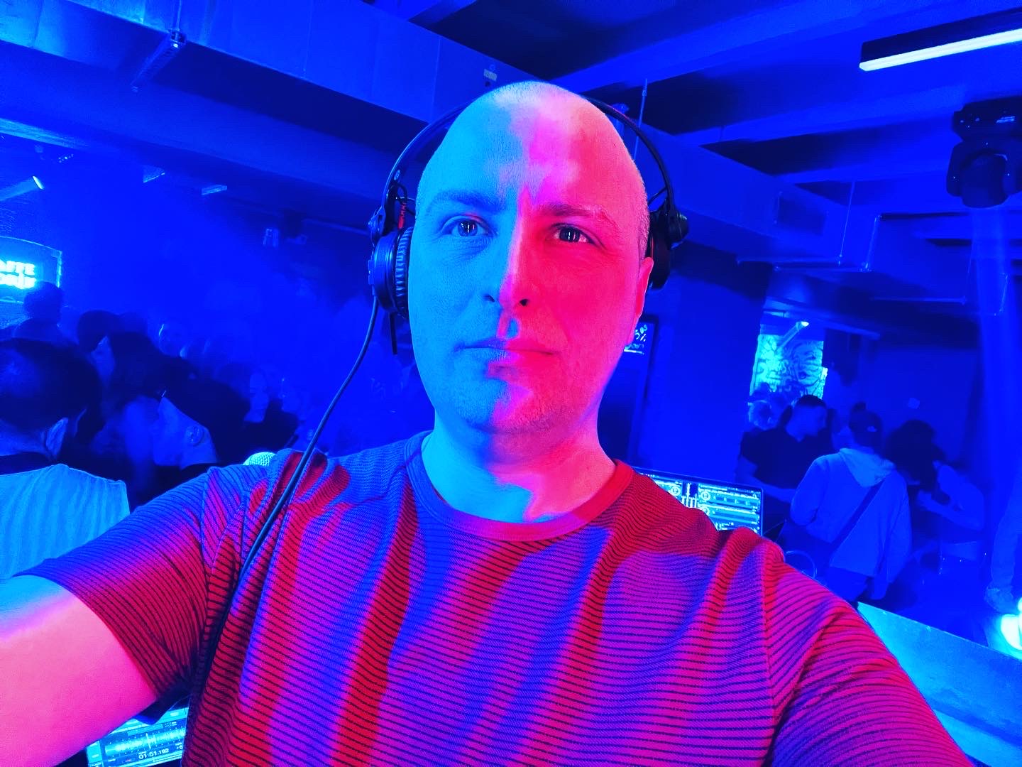 BF86AB63 134E 4871 930C 8986E7E09FB6